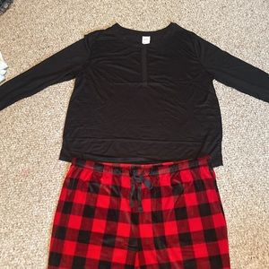 Stars Above Henley Pajama Set